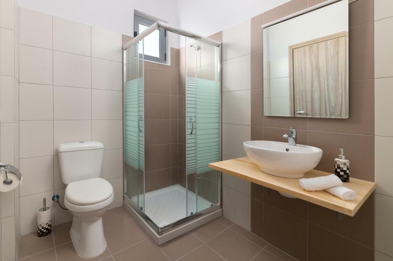 Ble Azzure Appartement Gennadi Buitenkant foto